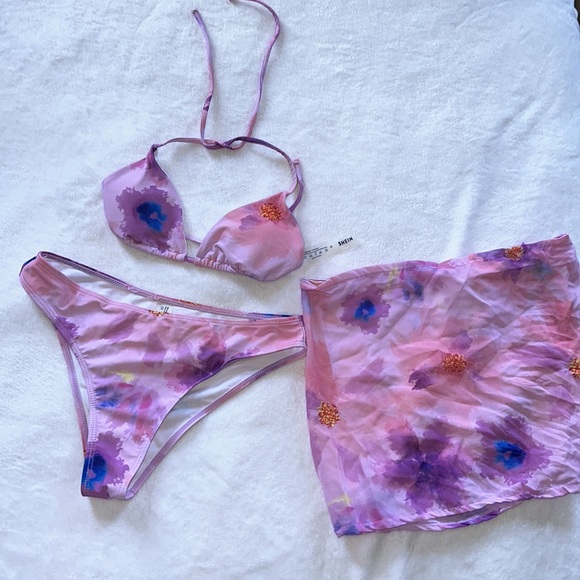 SHEIN 2 & 3 Set Bikinis - Picture 8 of 9